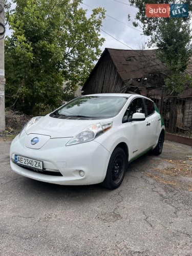 Nissan Leaf 2015