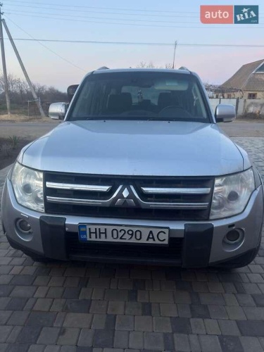 Mitsubishi Pajero Wagon 2008