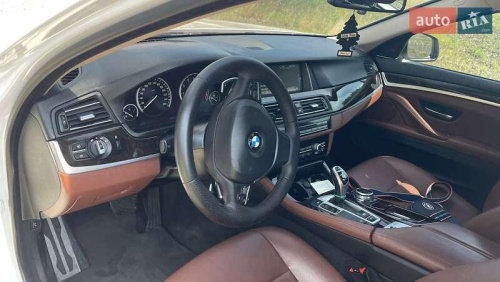 BMW 5 Series 2016