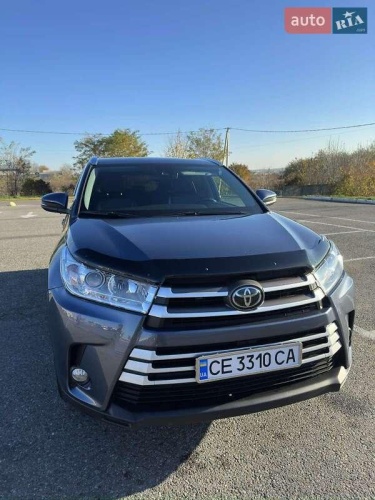 Toyota Highlander 2019