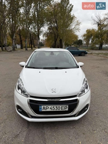 Peugeot 208 2018