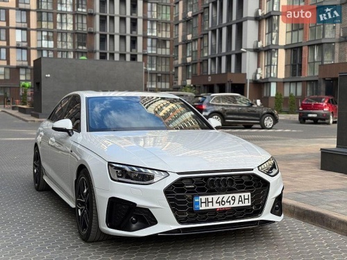 Audi A4 2021