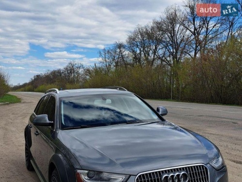 Audi A4 Allroad 2015