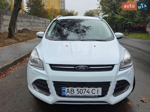 Ford Kuga 2015
