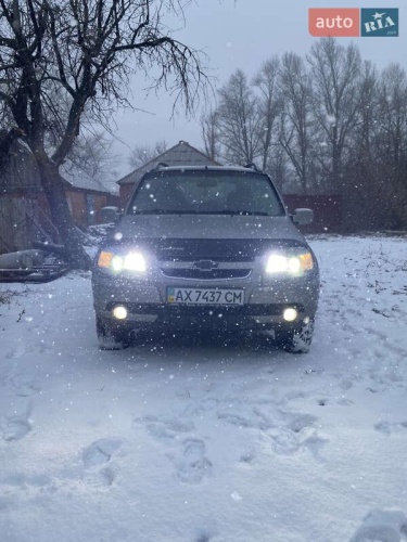 Chevrolet Niva 2011