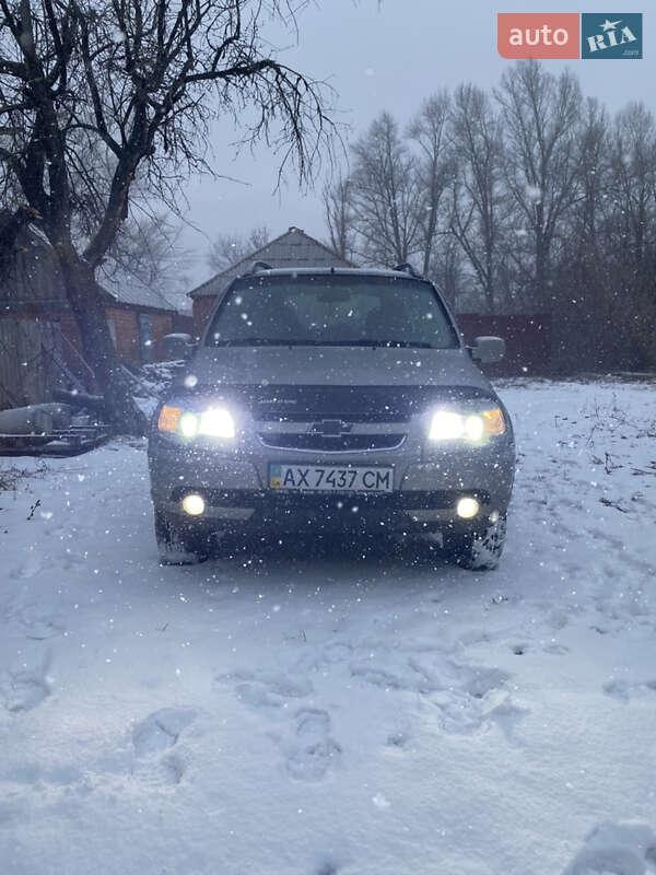 Chevrolet Niva 2011