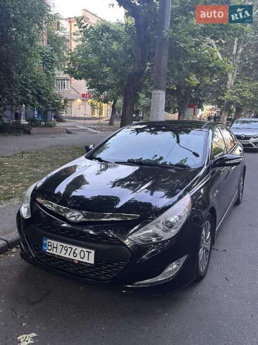 Hyundai Sonata 2013