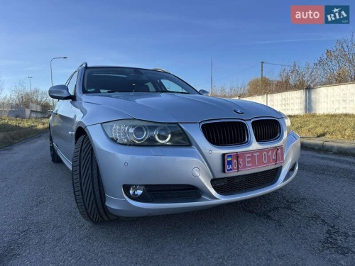 BMW 3 Series 2009
