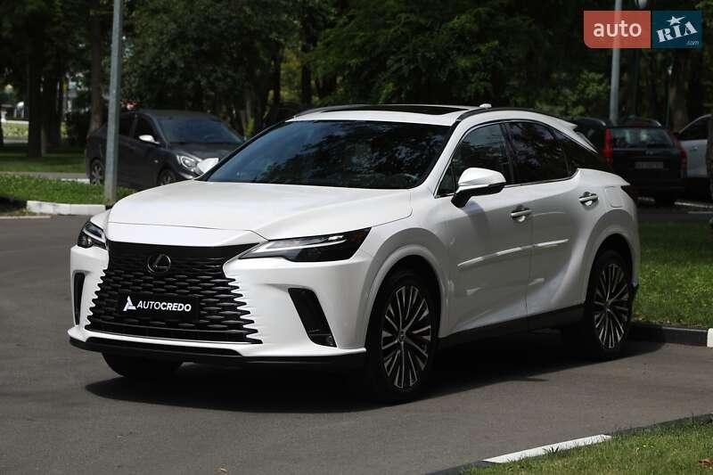 Lexus RX 2023