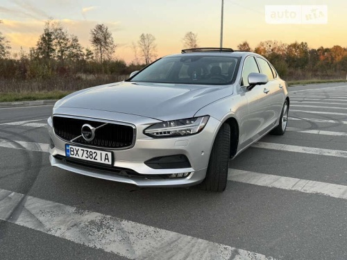 Volvo S90 2017