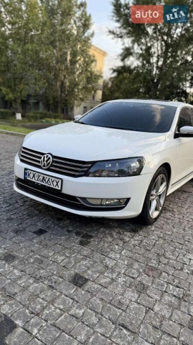 Volkswagen Passat 2014