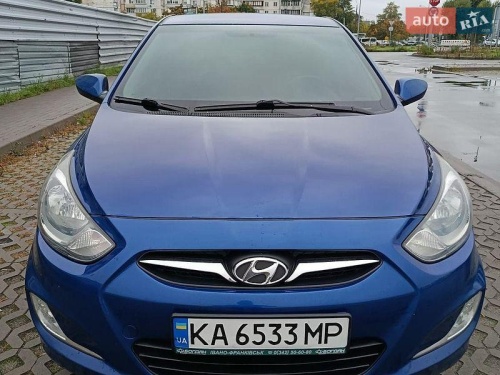 Hyundai Accent 2012