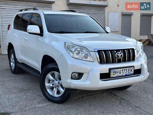 Toyota Land Cruiser Prado 2010