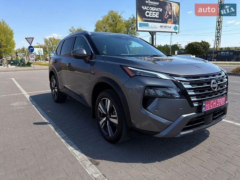 Nissan Rogue 2024
