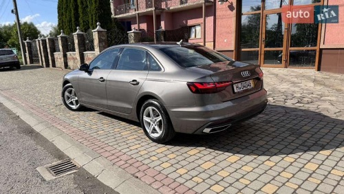 Audi A4 2020