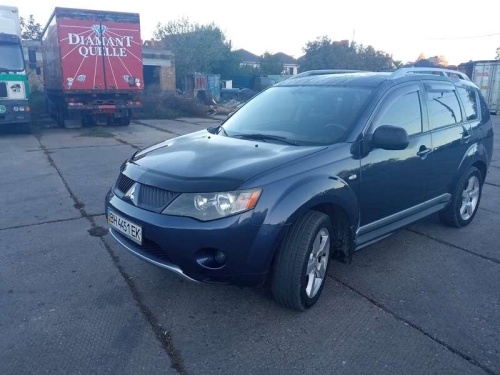 Mitsubishi Outlander 2010