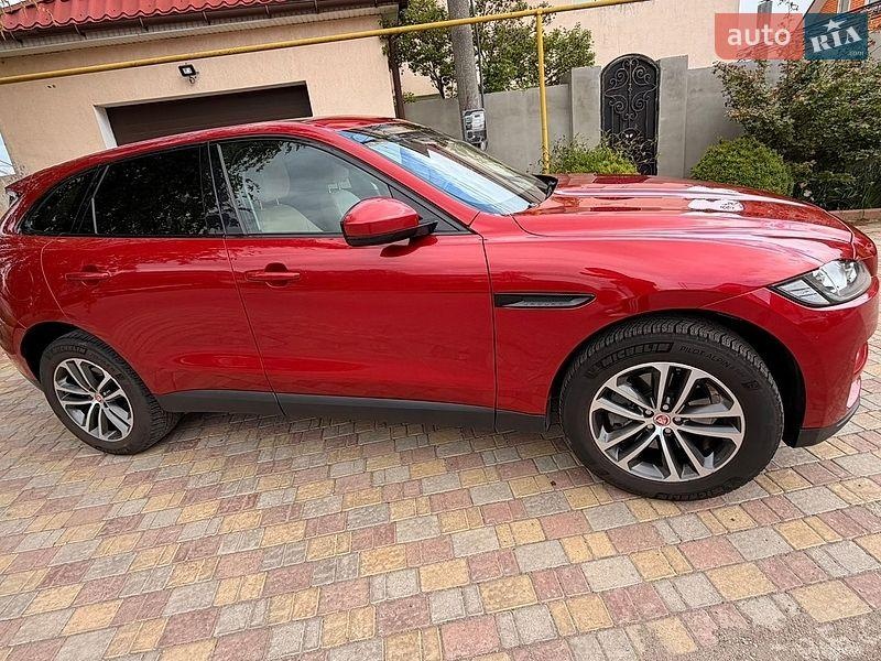 Jaguar F-Pace 2016
