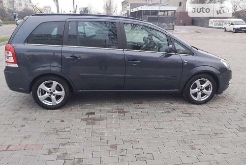 Opel Zafira 2010