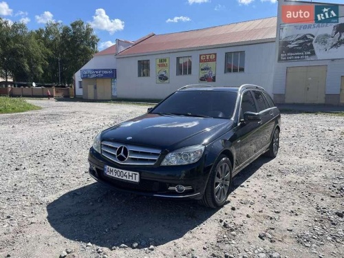 Mercedes-Benz C-Class 2009