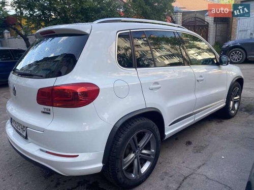 Volkswagen Tiguan 2016