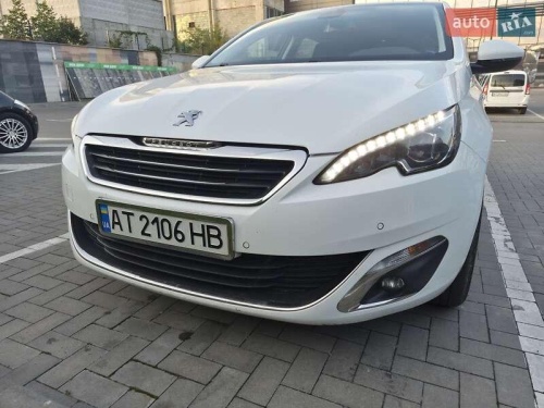 Peugeot 308 2016