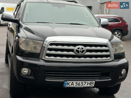 Toyota Sequoia 2008
