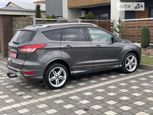 Ford Kuga 2015