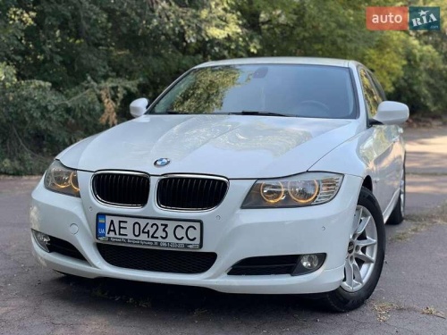 BMW 3 Series 2010