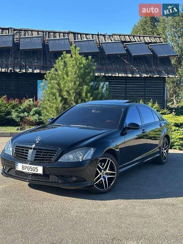Mercedes-Benz S-Class 2007