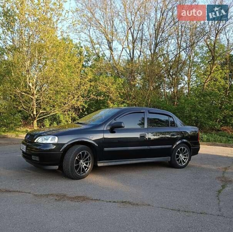 Opel Astra 2008