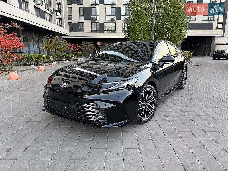 Toyota Camry 2024