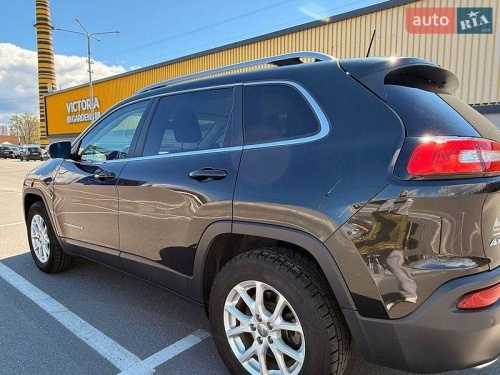 Jeep Cherokee 2016