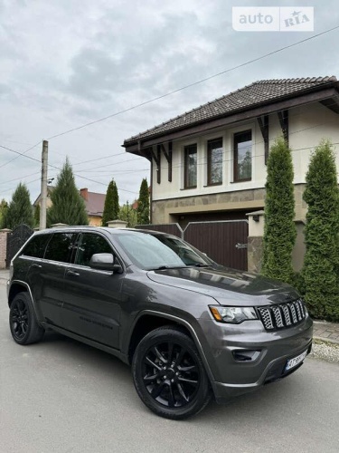 Jeep Grand Cherokee 2019