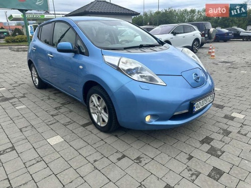 Nissan Leaf 2011