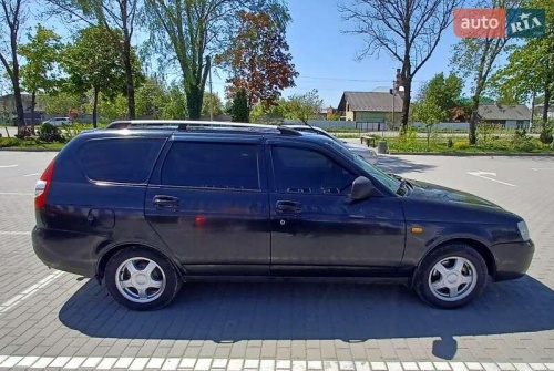 ВАЗ / Lada 2171 Priora 2011