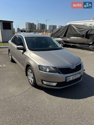 Skoda Rapid 2013