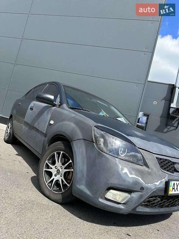 Kia Rio 2011