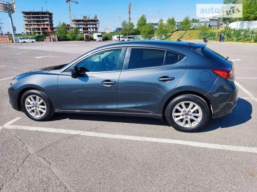 Mazda 3 2015