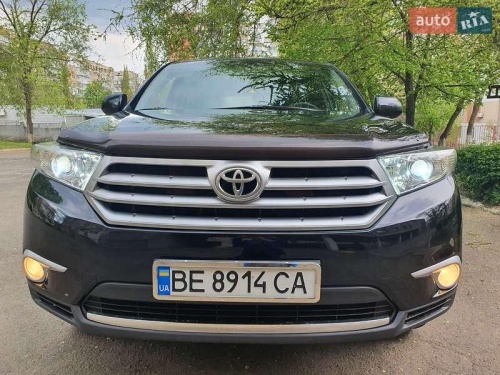 Toyota Highlander 2011