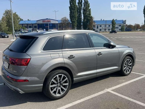 Audi Q7 2016