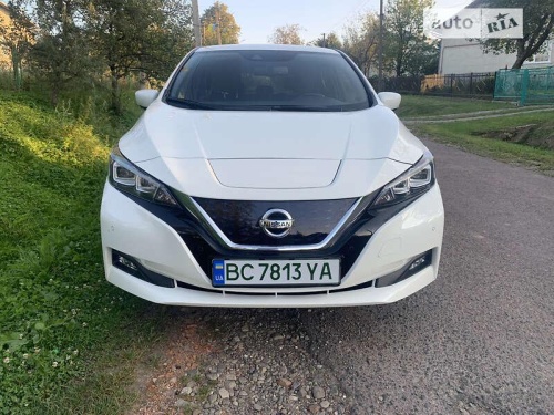 Nissan Leaf 2021