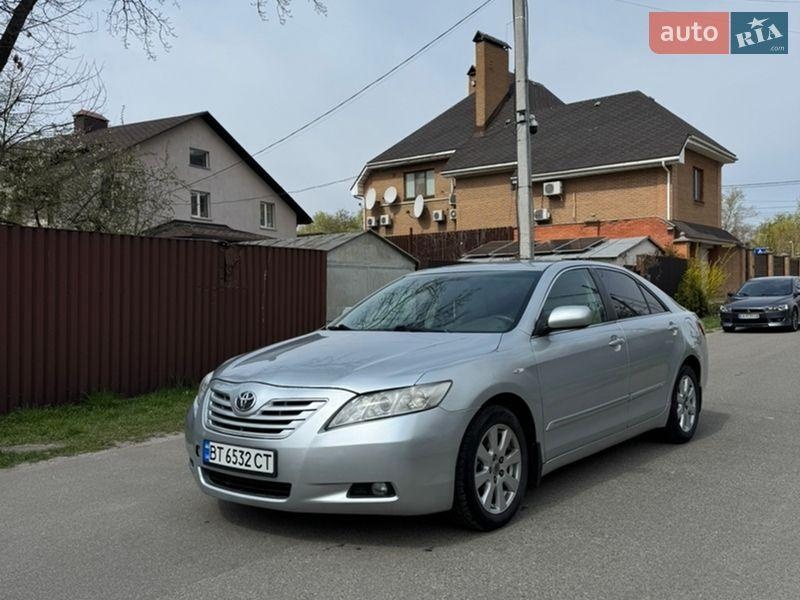 Toyota Camry 2008