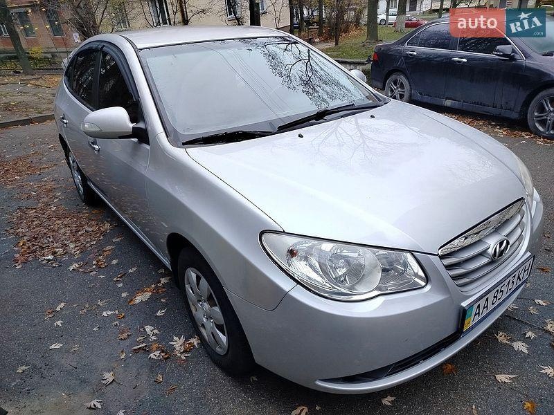 Hyundai Elantra 2010