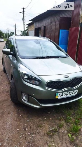 Kia Carens 2015