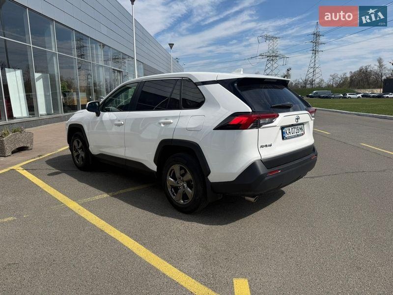 Toyota RAV4 2023