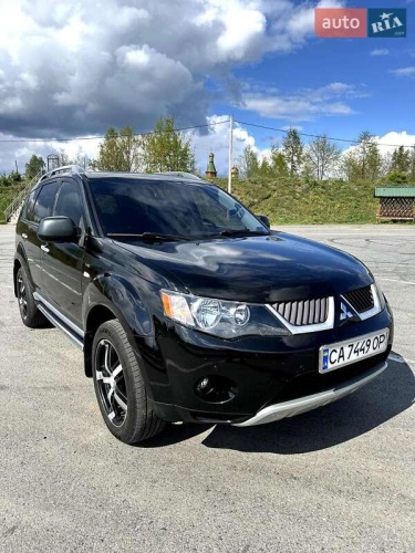 Mitsubishi Outlander 2008