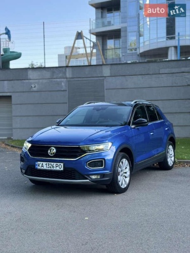 Volkswagen T-Roc 2019