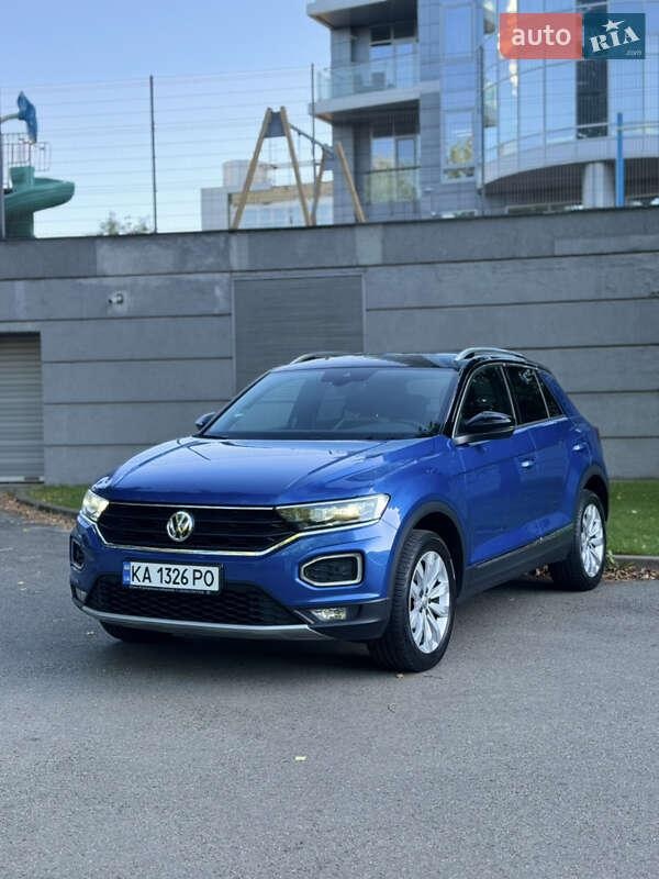 Volkswagen T-Roc 2019
