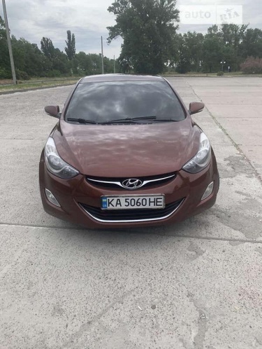 Hyundai Elantra 2012