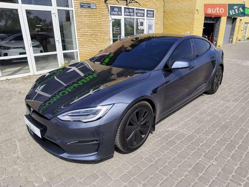 Tesla Model S 2022